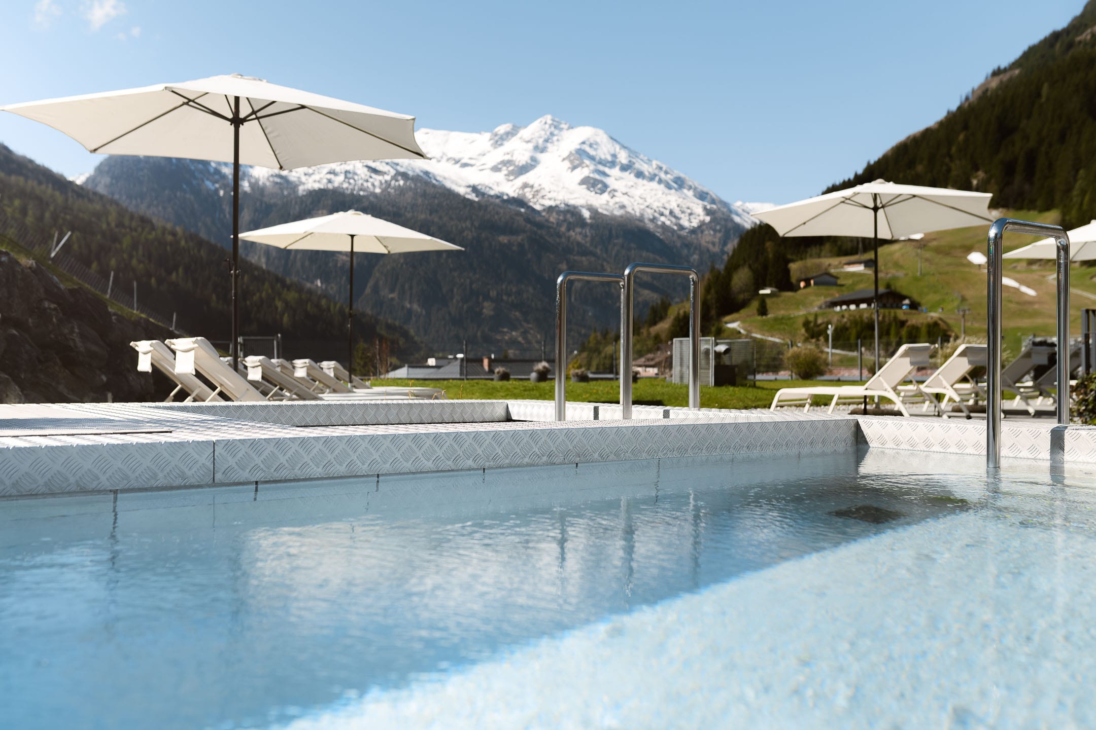 Mindful Yoga & Wandel Retreat Oostenrijk - thermen2 Mindful Yoga & Wandel Retreat Oostenrijk - thermen2